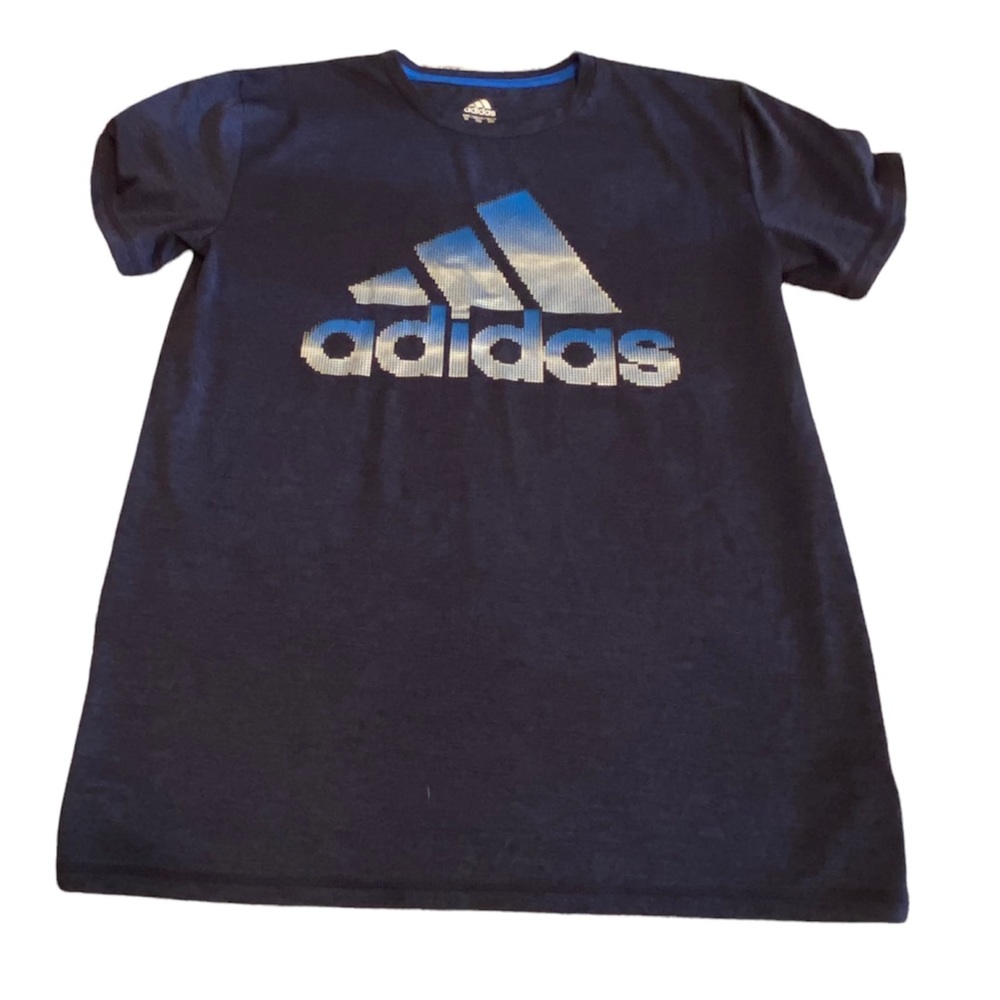 Adidas T-shirt